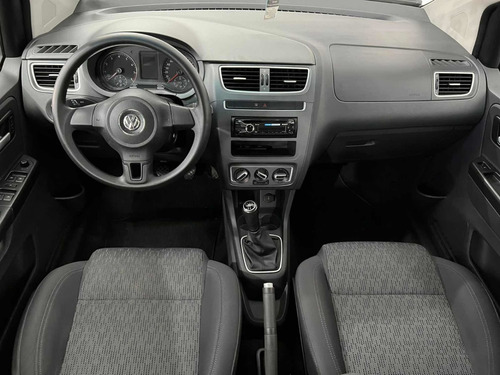 Imagem 11 de 11 de Volkswagen Fox 2014 1.6 Vht Trend Total Flex 5p