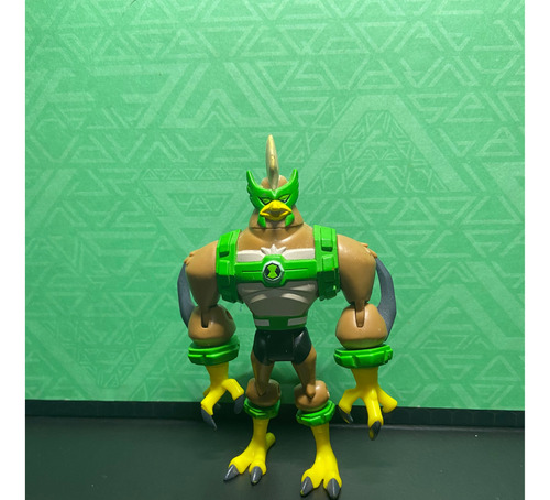 Boneco Ben 10 Omniverse Cocorocoide 