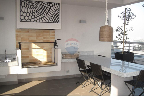 Departamento / Portugal 941 / Metro Irarrazaval