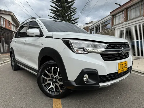 Suzuki Xl7 1.6 7 Pasajeros Automatica