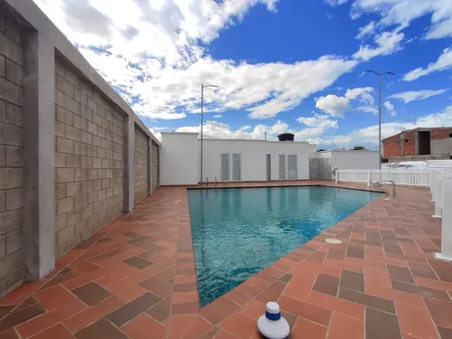 Casa En Arriendo En Prados Del Este. Cod A30837