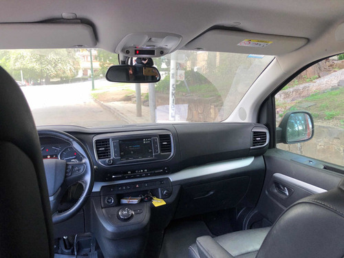 Imagen 8 de 10 de Peugeot Traveller 2018 2.0 Hdi 150cv