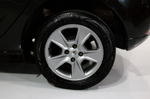 Imagem 15 de 24 de Renault Sandero 1.0 12v Sce Flex Expression Manual