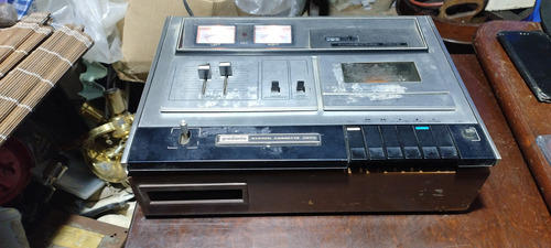 Tape Deck Acende Mas Não Roda A Fita Para Peças Ou Restaurar (Usado)