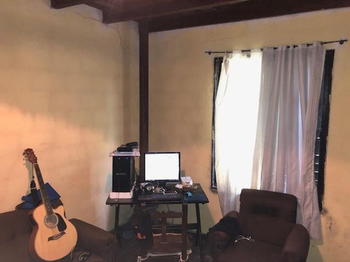 Imagen 6 de 9 de Casa De Tres Dormitorios · Lote Propio De 400 M² · En Esquina