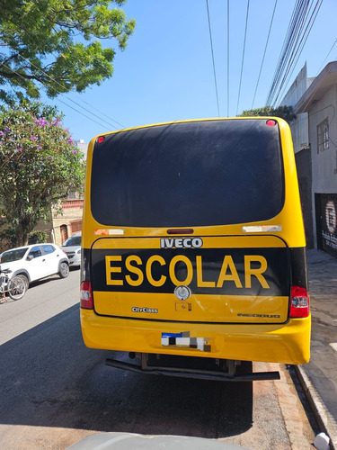 Micro Ônibus Ano 2010/11 Com 145.000km Com 29 Lugares Ônibus