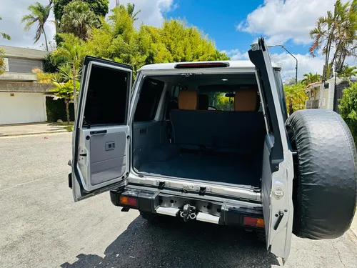 Toyota Serie 76 2023