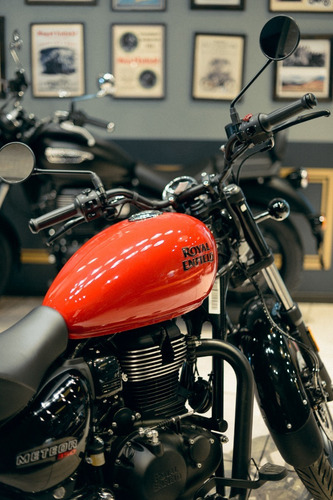 Imagen 5 de 8 de Royal Enfield Meteor 350 Fireball Red.