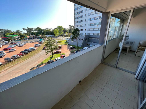 Imagen 3 de 12 de Vendo Apartamento Dos Dormitorios Roosevelt Punta Este