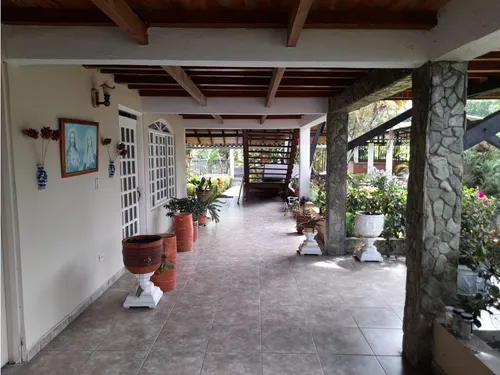 Venta Finca Sector La Pola - 7 Cuadras