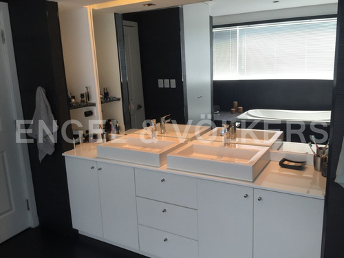 Imagen 6 de 13 de Moderna Casa En Barrio Privado