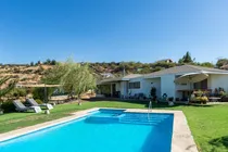 Comprar Parcela Con 2 Hermosas Casas Y Piscina En Curacaví