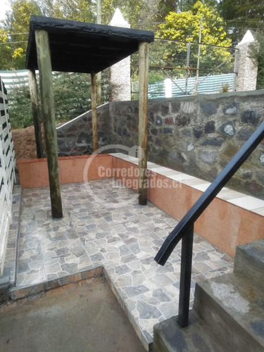 Parcela Venta En Parral 2 Cabañas A Pasos Termas De Catillo