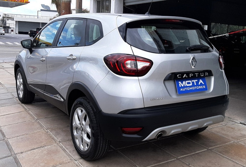 Captur Zen 2.0 Mt6 - Full Full - M/2017
