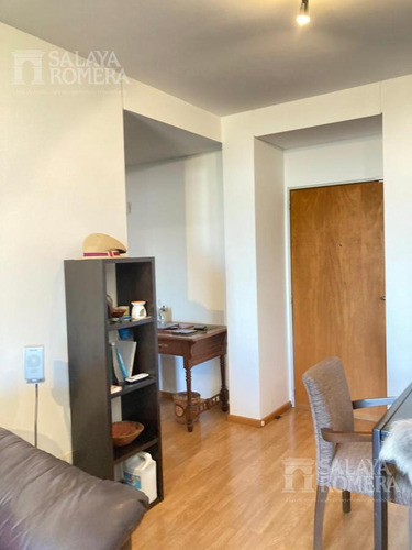 Imagen 21 de 30 de Departamento - Olivos-vias/maipu 2 Ambientes C/ Cochera - Oportunidad -