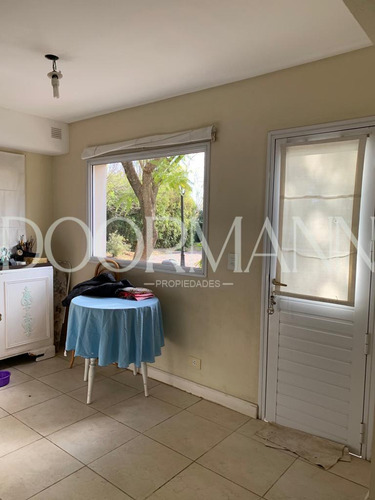 Casa En Venta 3 Dormitorios Barrio Santa Silvina