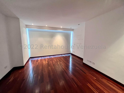 Imagen 11 de 14 de Casa Venta Santa Paula Rolando Rodriguez Codg 22-24907