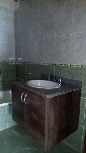 Imagen 8 de 17 de Vendo Depto 1 Dormitorio Sobre Av Maipu U$s 65.000 -ada-