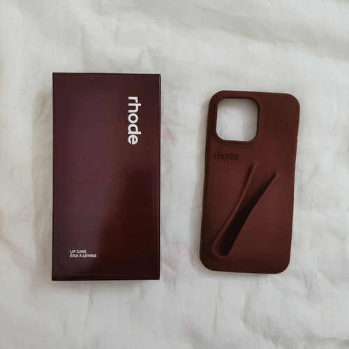 B // Rhode Funda Para iPhone + Labial Rhode Incluido