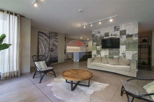 Excelente Departamento En Venta En Las Condes 3d / 3b