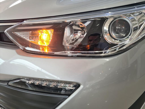 Imagem 11 de 14 de Yaris 1.5 16v Flex Sedan Xls Connect Multidrive