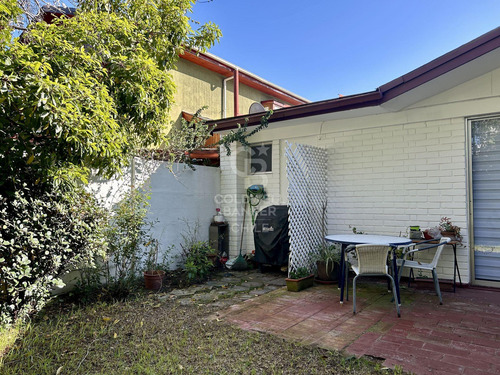 Casa En Pasaje Cerrado - Lo Beltrán