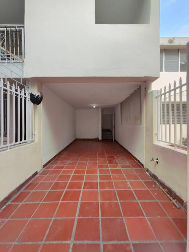 Apartamento En Arriendo En Cúcuta. Cod A19431