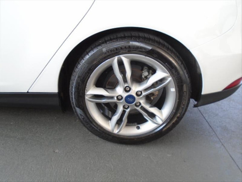 Ford Focus 1.6 Se 16v