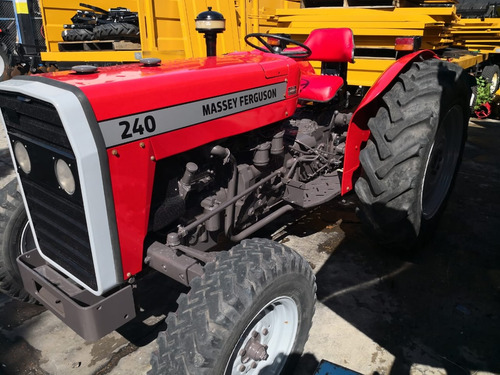 Tractor Agrícola De Uso Massey Ferguson 240 Sencillo