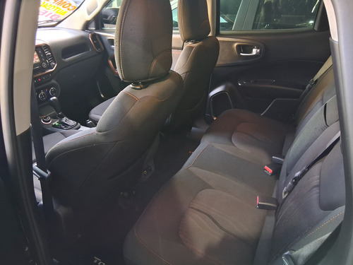 Fiat Toro 2.0 Volcano 4x4 Aut. 4p