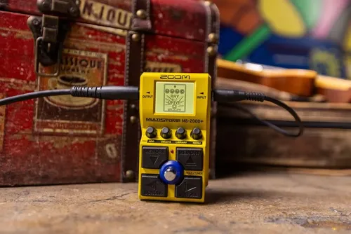 Zoom De Pedal De Distorção Ms-200d+ Multistomp Com 200 Unida