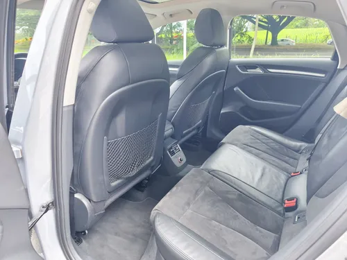 Audi A3 1.8 Attraction 5 p