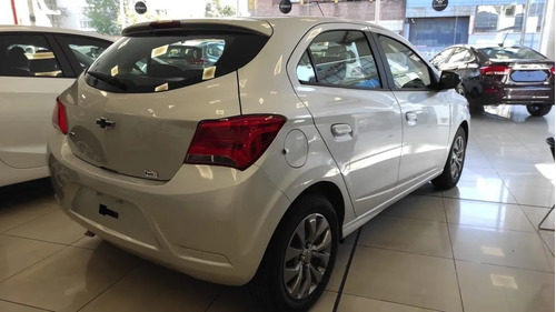 Imagen 16 de 18 de Chevrolet Onix Joy Black - 100% Financiado Fabrica Stock #8