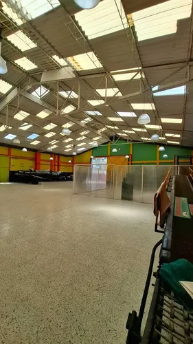 Amplia Bodega Esquinera En Funza (520m2, 15kva). Cod A5815