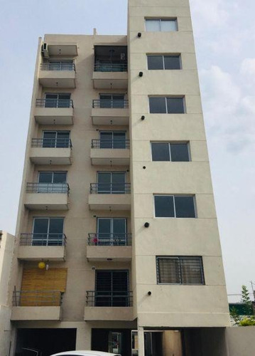 Imagen 1 de 11 de 2 Ambientes Con Cochera Doble Y Terraza Propia Garcia Silva 1553 Moron