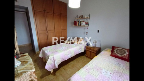 En Venta Casa En Lote Apto Desarrollo