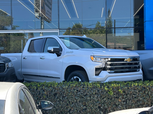 Chevrolet Cheyenne 6.2 Doble Cab High Country 4X4 At