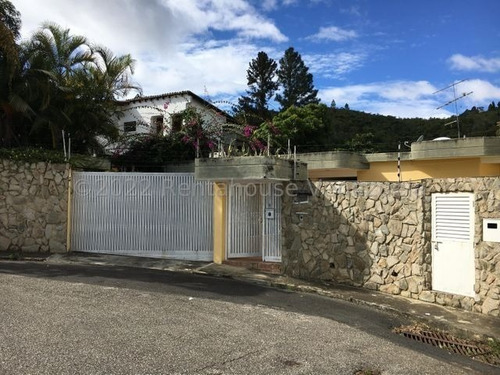 Imagen 1 de 10 de Casa En Venta Urb. La Lagunita Country Club # 22-16284