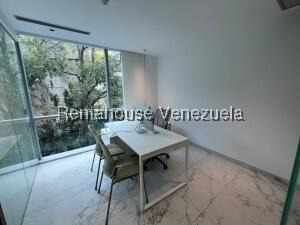 Moderna Oficina En Alquiler En Los Naranjos Del Cafetal