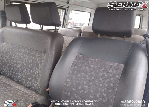 Imagem 8 de 13 de Kombi Standard 1.4