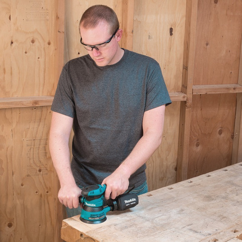 Lijadora Rotoorbital 5'' 300w Vel. Variable Bo5041 Makita