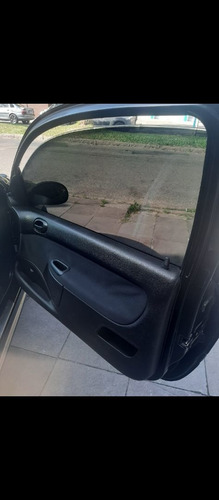 Imagem 6 de 8 de Peugeot 206 2006 1.4 Presence Flex 3p