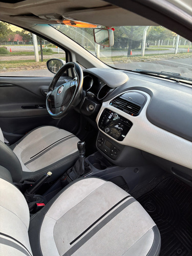 Fiat Punto 1.6 Essence Pack Tech