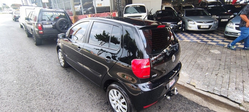 Imagem 4 de 11 de Volkswagen Fox 2014 1.0 Trend Tec Total Flex 5p
