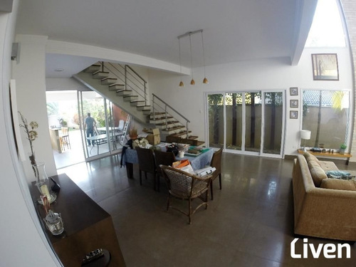 Imagem 2 de 25 de Sobrado Residencial À Venda, Urbanova, São José Dos Campos. - So0318