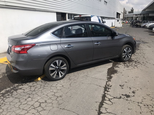 Imagen 5 de 15 de Nissan Sentra 2017 1.8 Exclusive Navi At