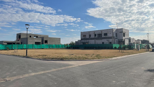 Imagen 1 de 30 de Lote De 800m2 En Vida Barrio Privado, Funes.