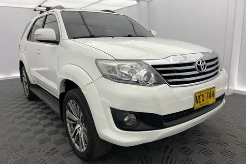 Toyota Fortuner 2.7l 4x4
