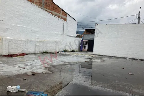 Oportunidad De Invertir En Un Lote Con Planos Aprobados En Cajica (10000).