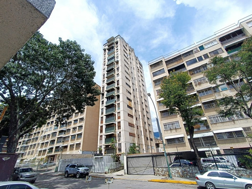 Apartamento En Venta Bello Campo Con Estacionamiento